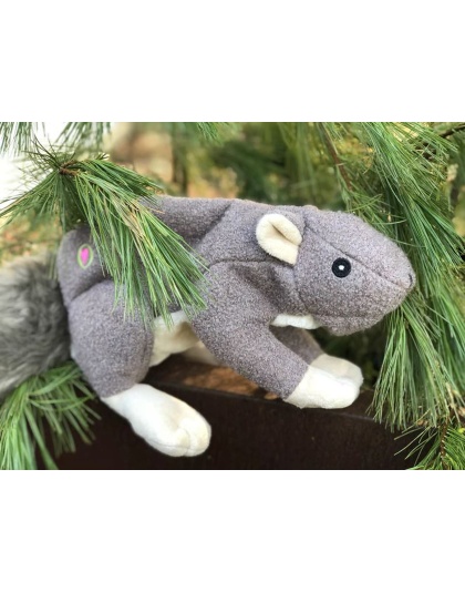 Huggle Hounds Dog Feller Squirrel Gray