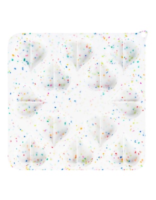 Messy Mutts Dog Treat Making Mold Heart Confetti