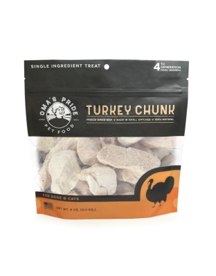 Omas Pride Dog Cat Freeze Dried Turkey Breast Chunks 4oz.