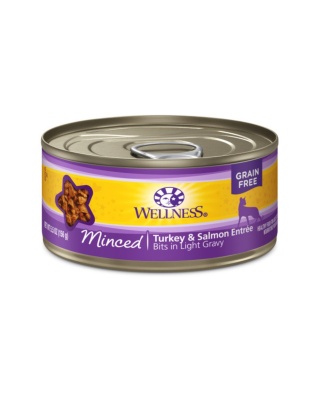 Wellness Cat Complete Health Sliced Turkey Salmon EntrÃ©e 5.5oz. (Case of 24)